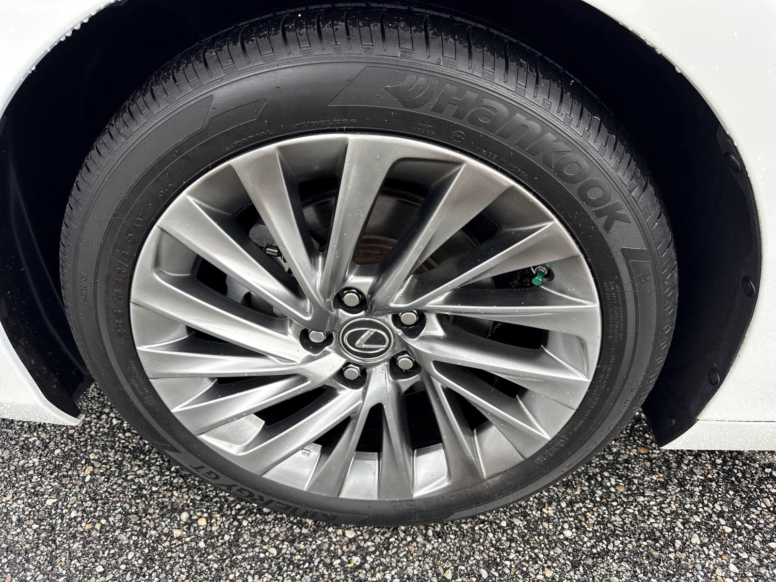 Used 2019 Lexus ES 350 Ultra Luxury FWD image 10