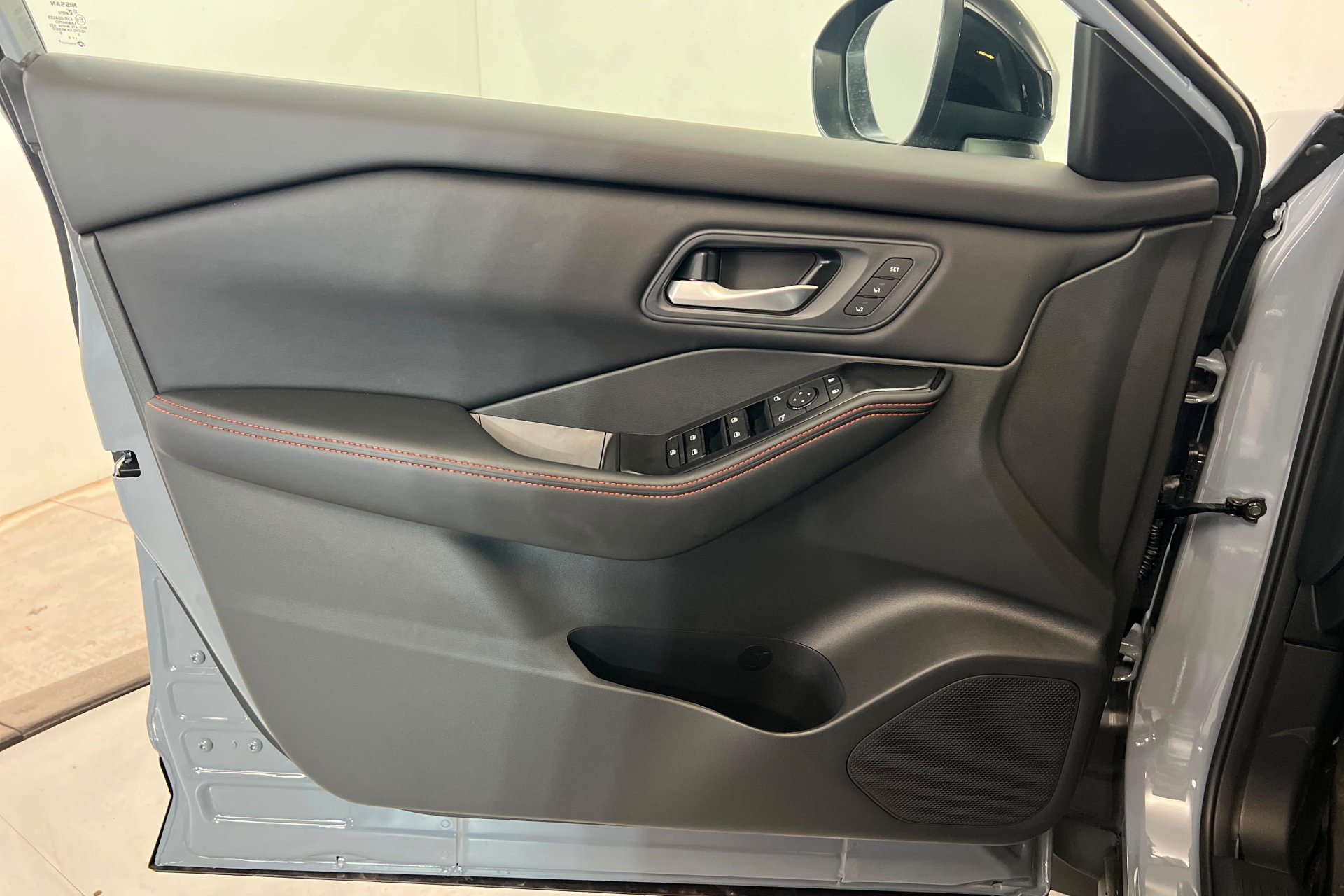 New 2026 Nissan Rogue SV w/ Rock Creek Premium Package AWD/4WD image 15