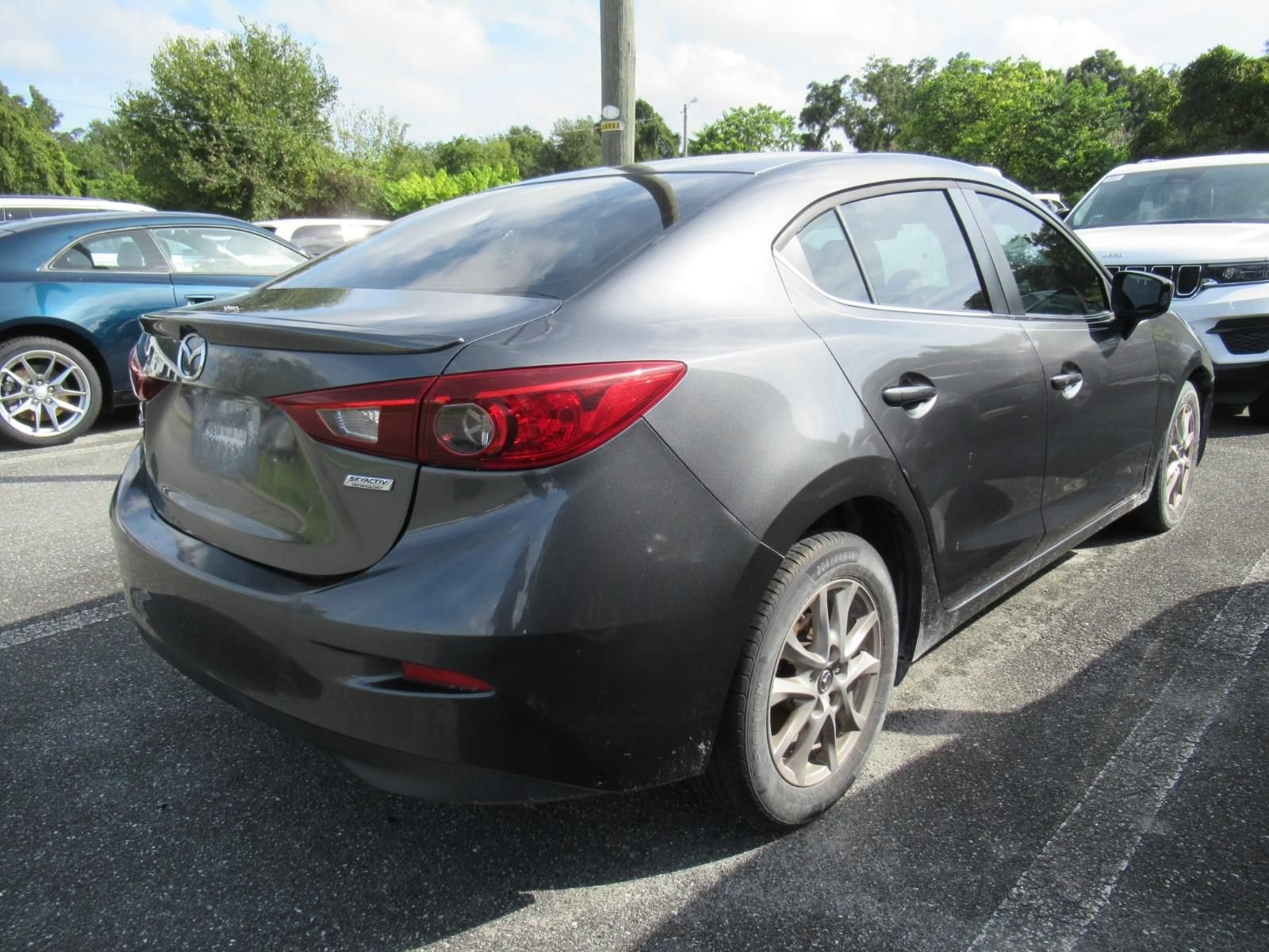 Used 2014 MAZDA MAZDA3 i Touring FWD image 4