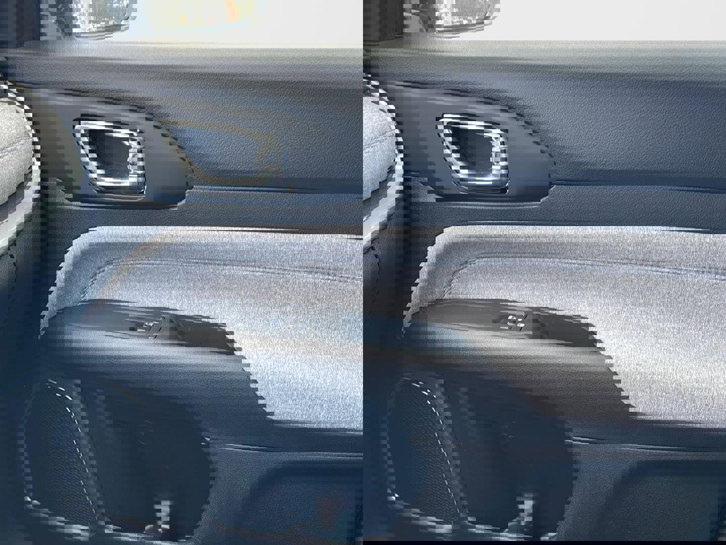 Used 2022 Jeep Compass Latitude w/ Convenience Group image 9