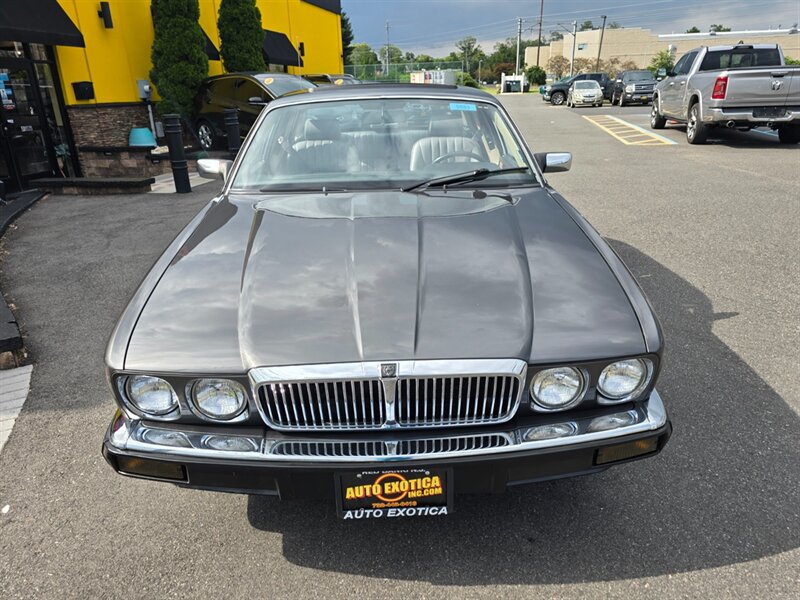 Used 1989 Jaguar XJ6 RWD image 29
