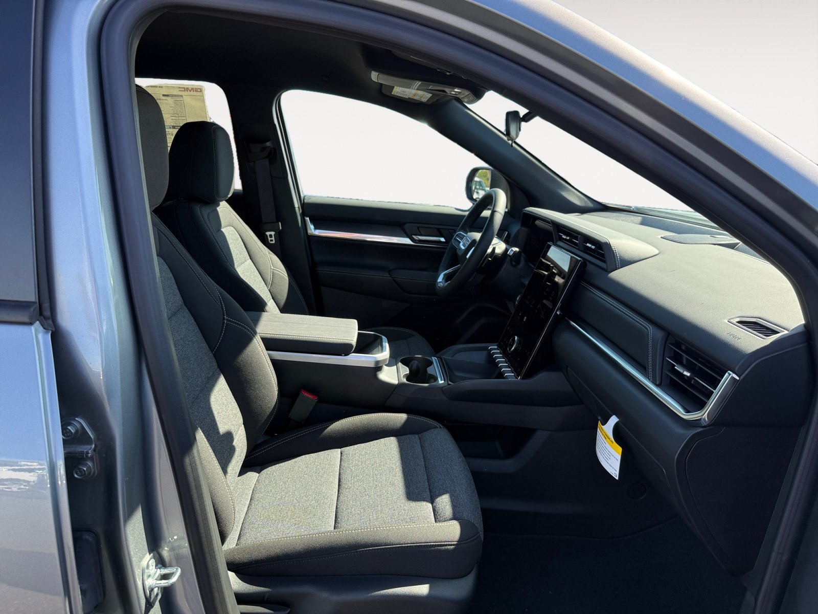New 2026 GMC Terrain Elevation w/ Black Edition FWD image 19