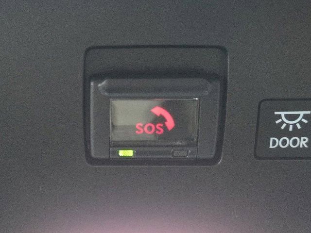 New 2025 Lexus UX 300h AWD image 18