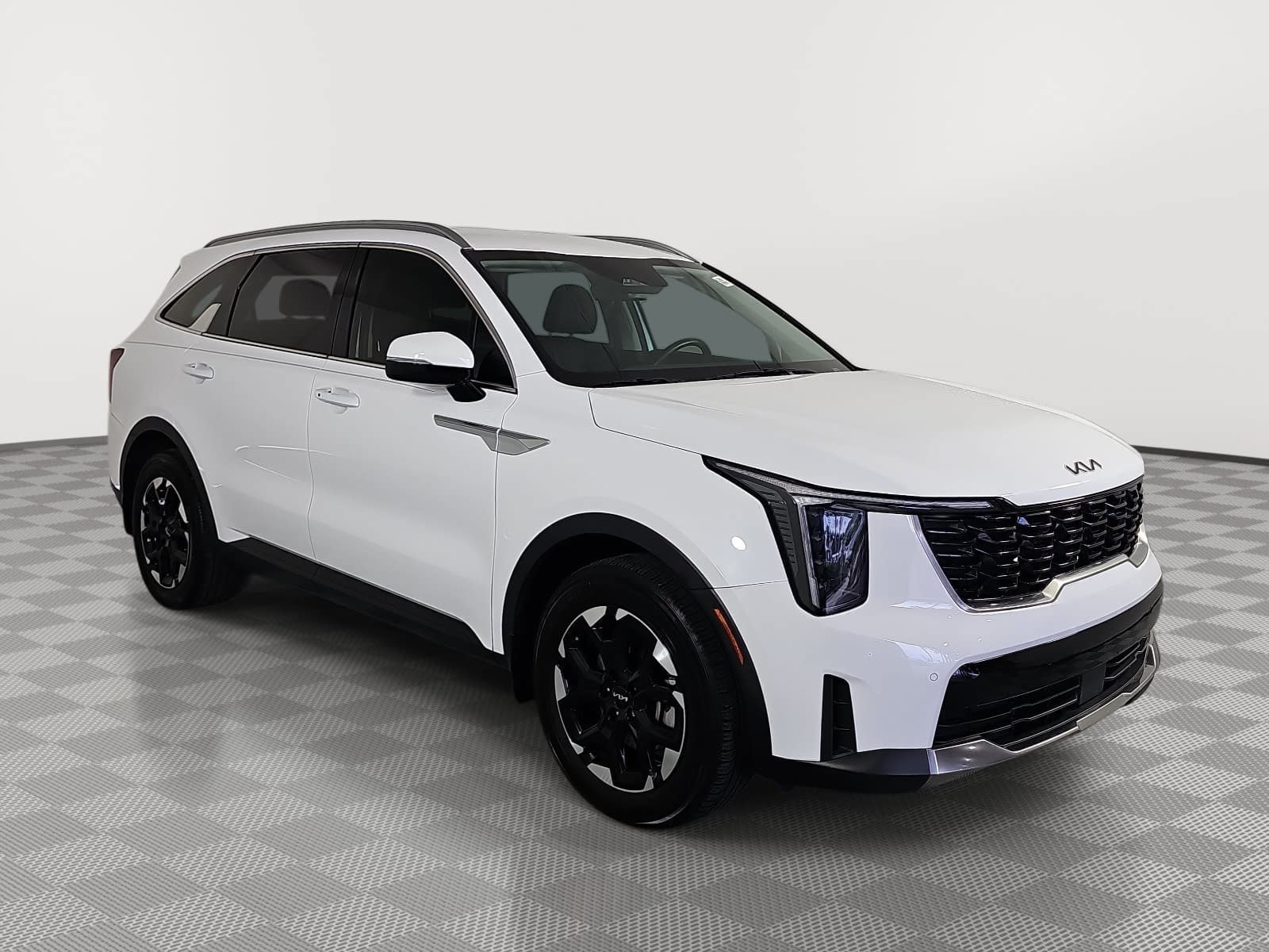 Used 2024 Kia Sorento S FWD image 2