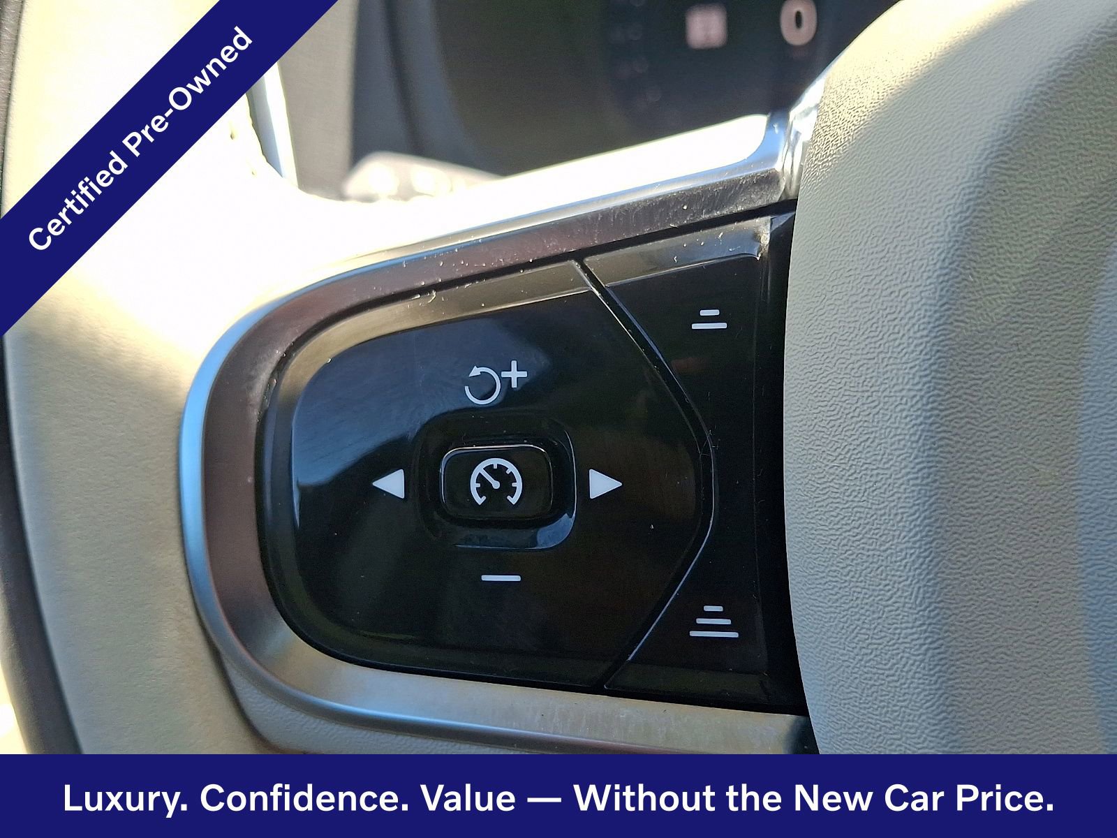 Certified 2024 Volvo XC90 B5 Core w/ Protection Package Premier AWD/4WD image 25