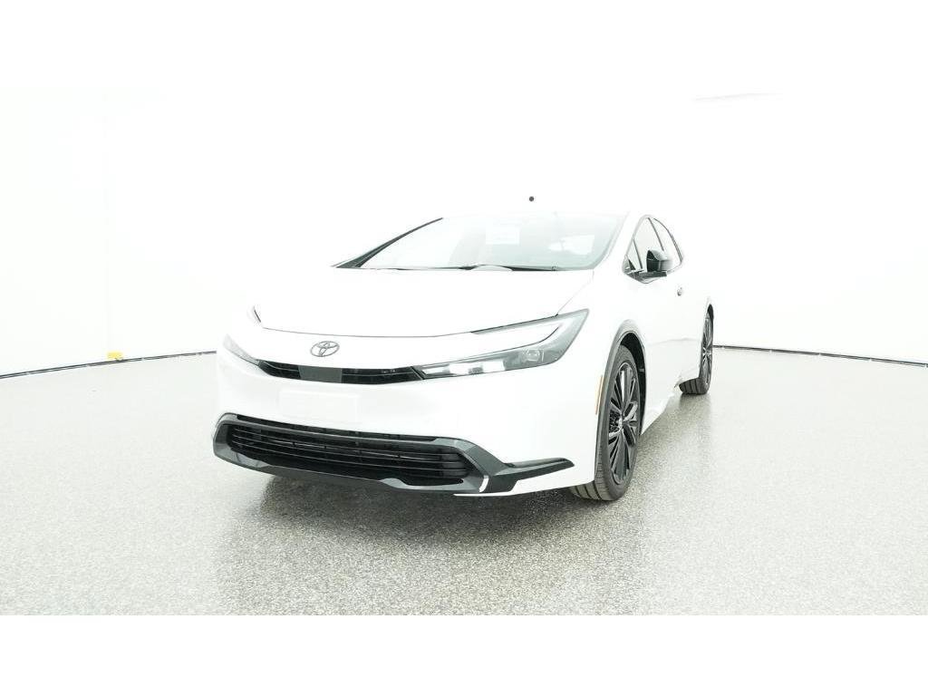 Used 2026 Toyota Prius Plug-In Hybrid FWD image 32