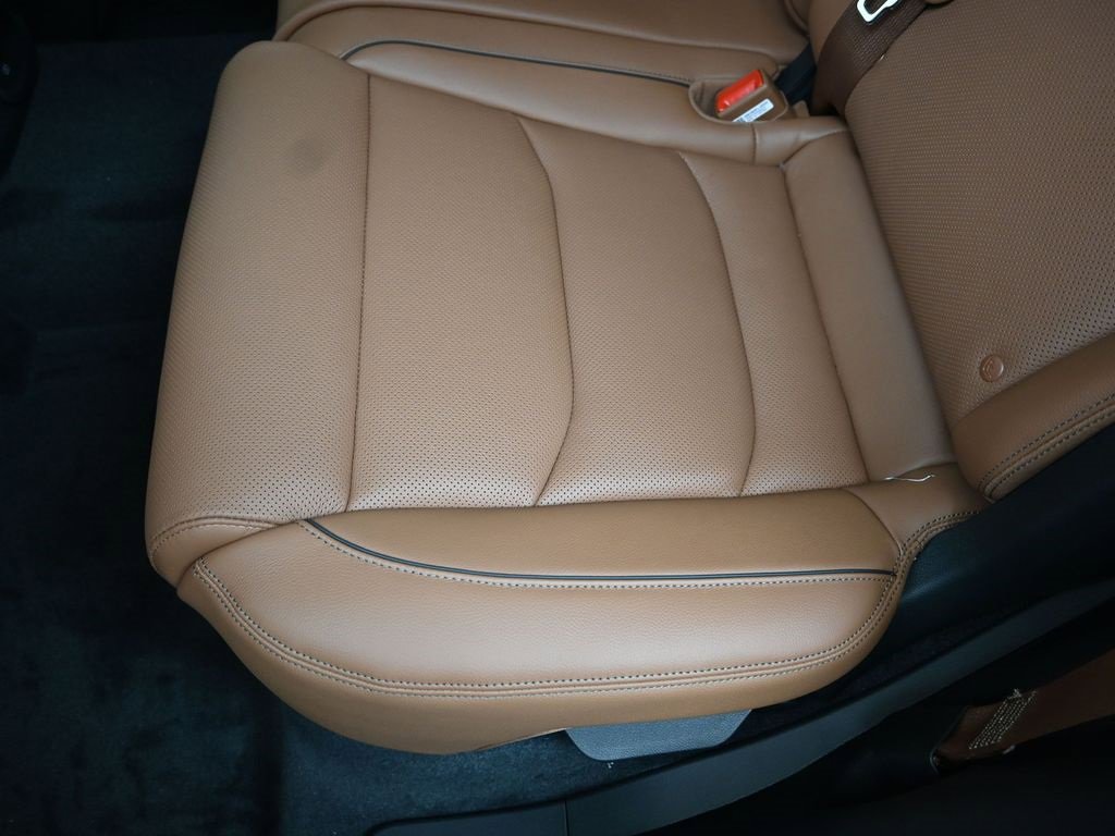 New 2026 Genesis GV70 2.5T Advanced image 18