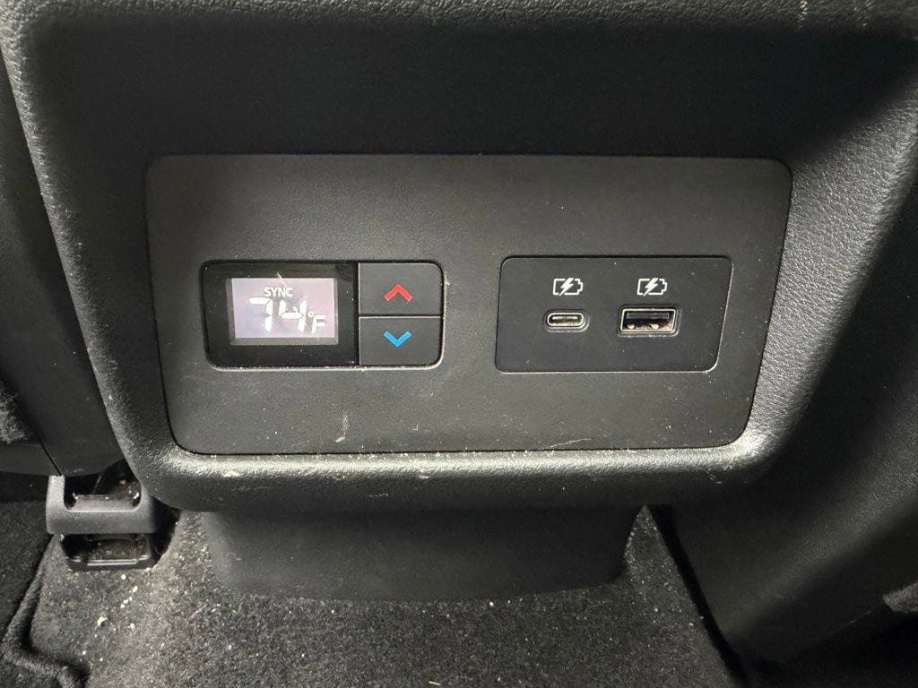 Used 2021 Nissan Rogue SL AWD/4WD image 15