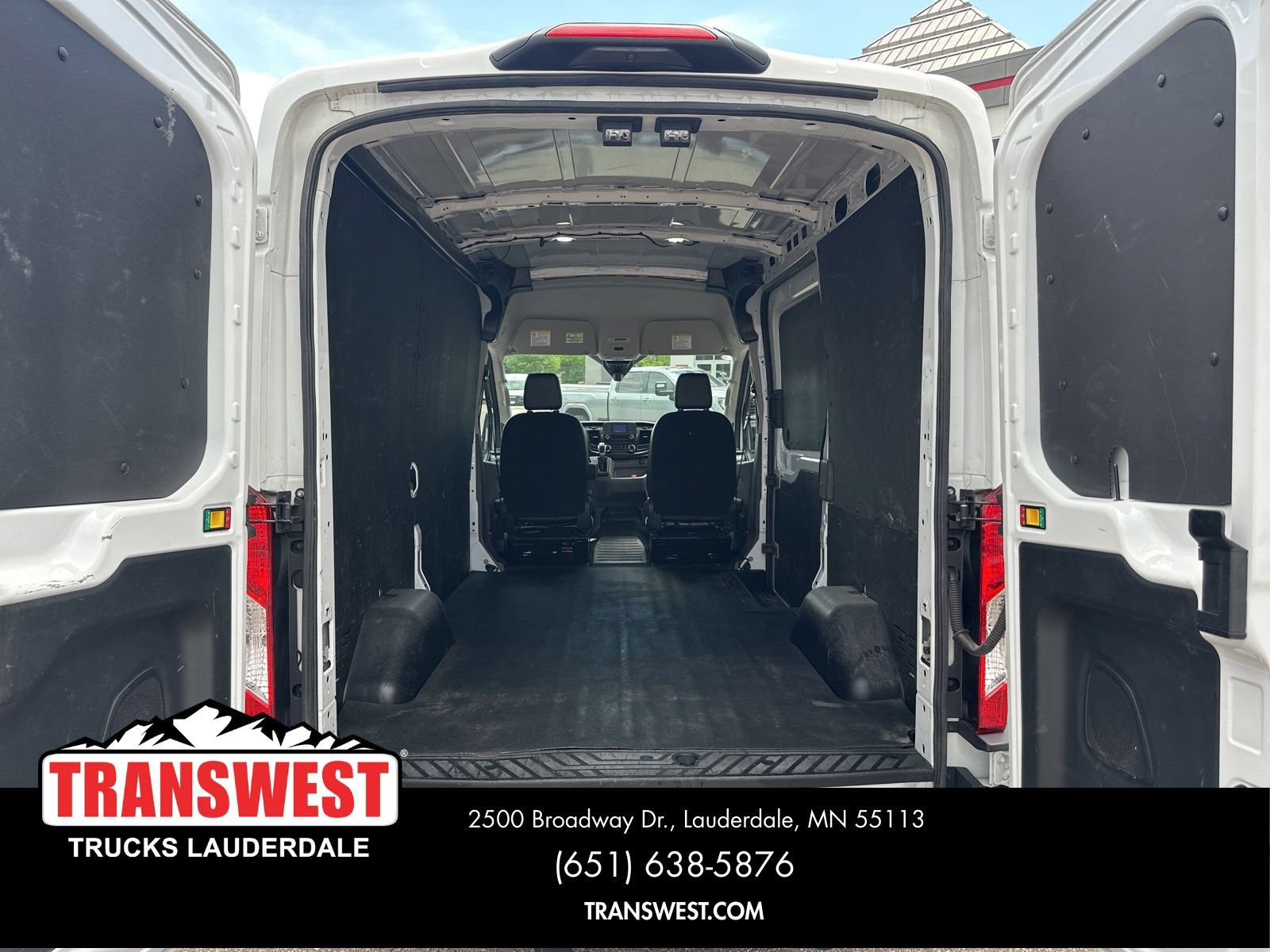 Used 2023 Ford Transit 250 Medium Roof w/ Load Area Protection Package RWD image 13