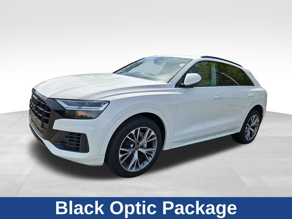 Used 2021 Audi Q8 Premium w/ Black Optic Package image 3