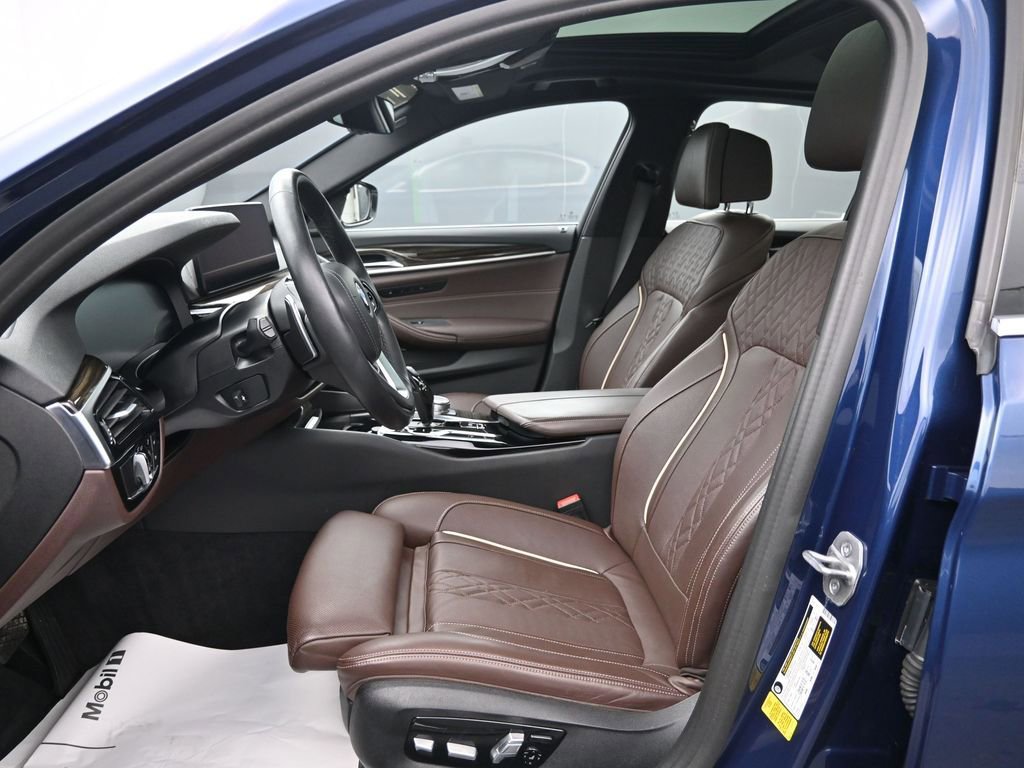 Certified 2022 BMW 540i 540i w/ Premium Package image 12