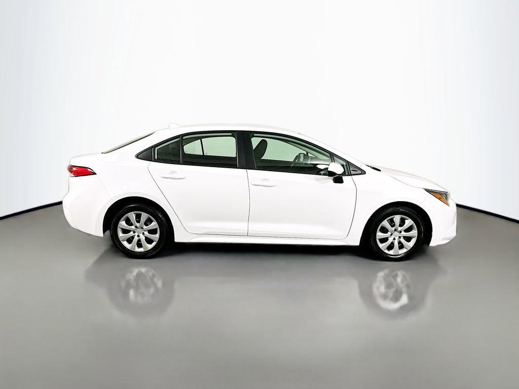 Certified 2024 Toyota Corolla LE image 4