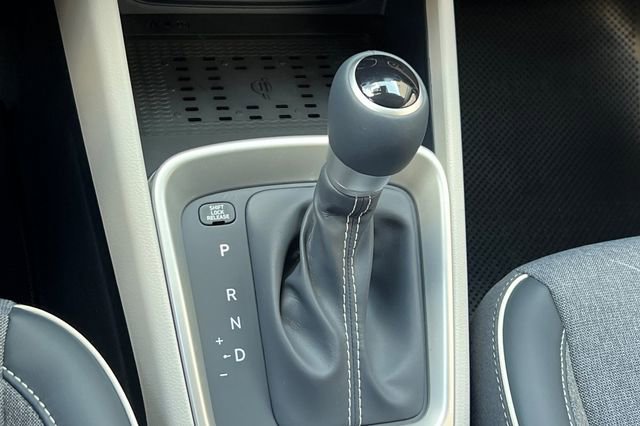 New 2026 Hyundai Venue SEL image 21