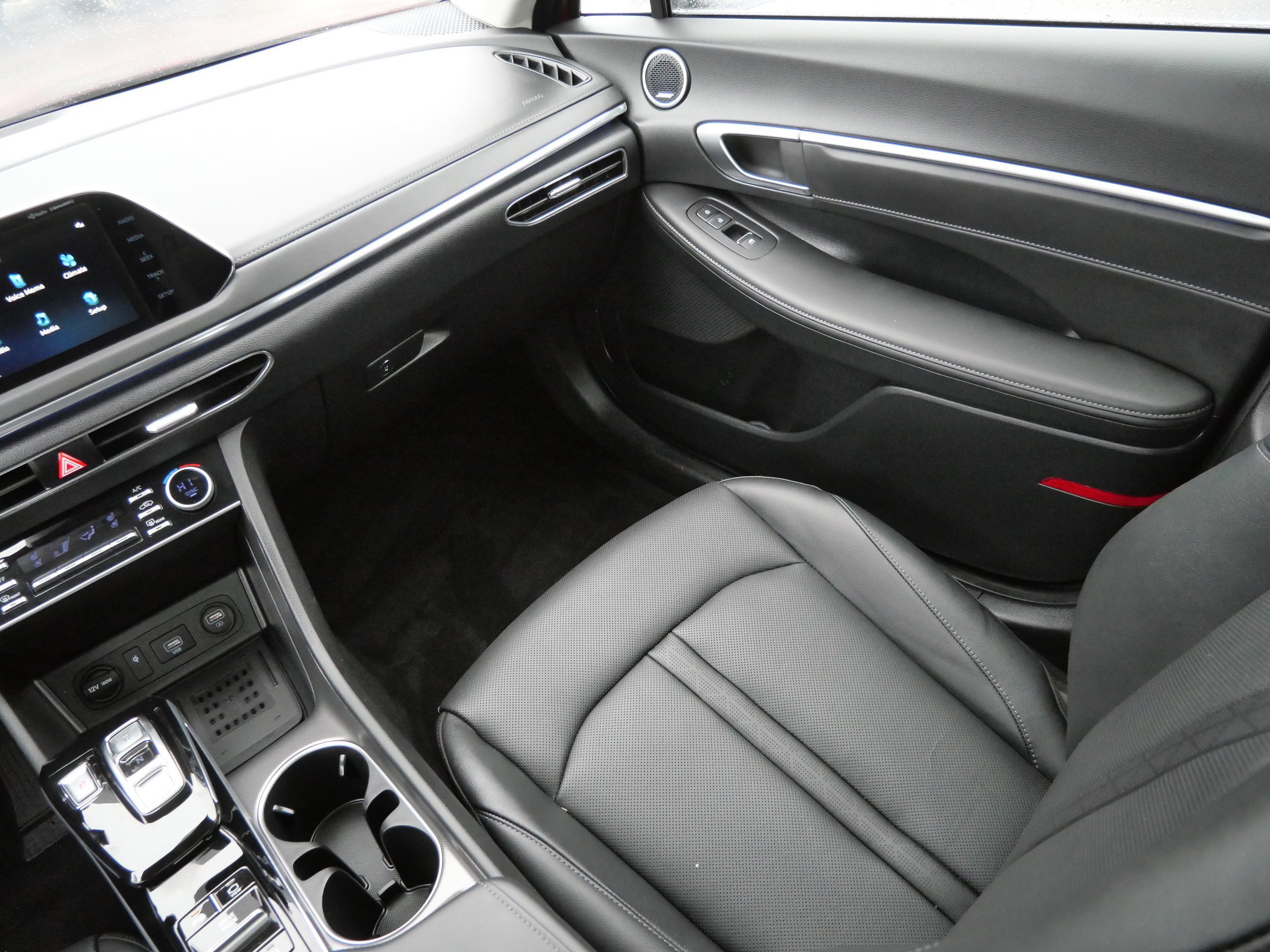 Used 2023 Hyundai Sonata Limited image 11