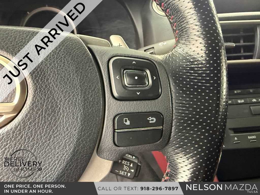 Used 2017 Lexus RC 200t F Sport RWD image 23