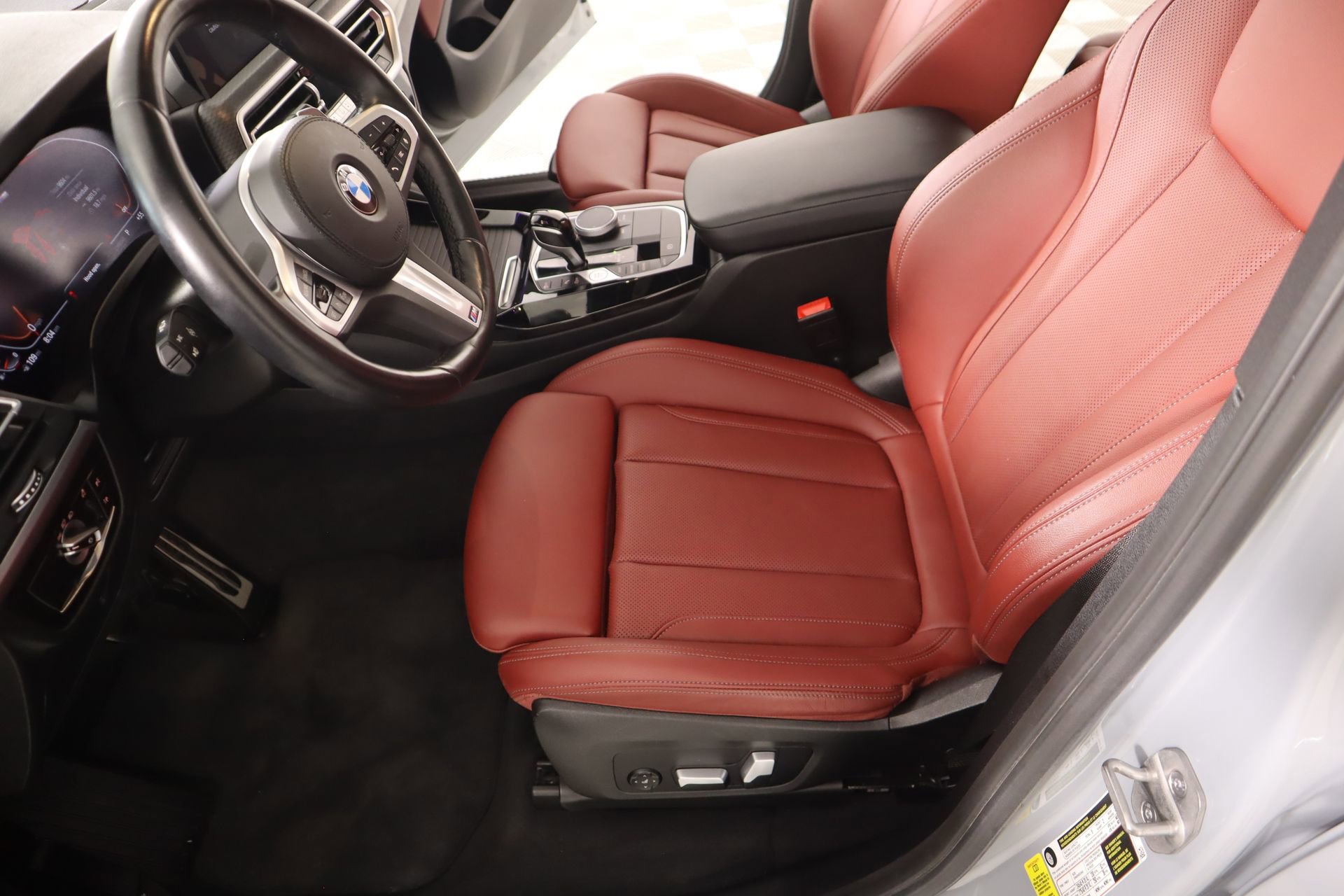 Used 2024 BMW X3 sDrive30i w/ M Sport Package image 12