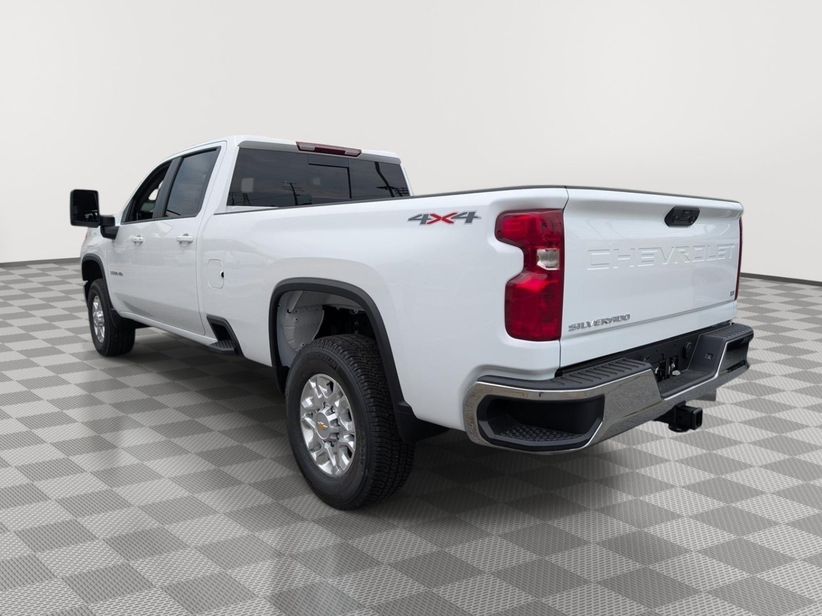 New 2026 Chevrolet Silverado 3500 LT AWD/4WD image 2