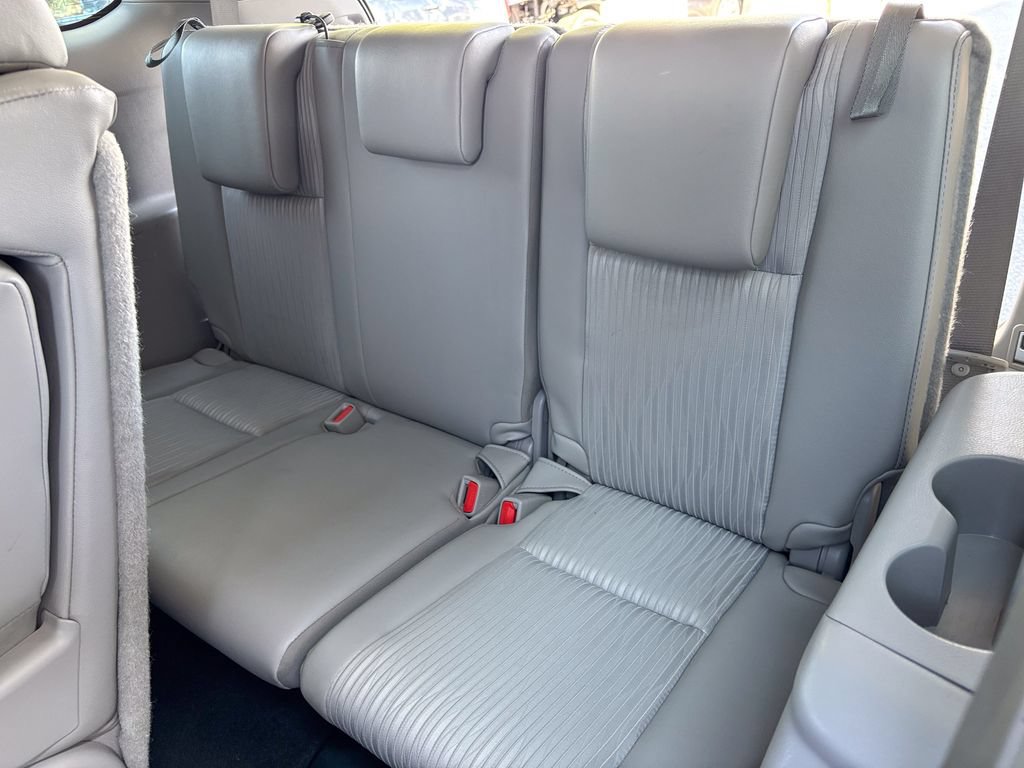 Used 2019 Toyota Highlander Plus AWD/4WD image 46