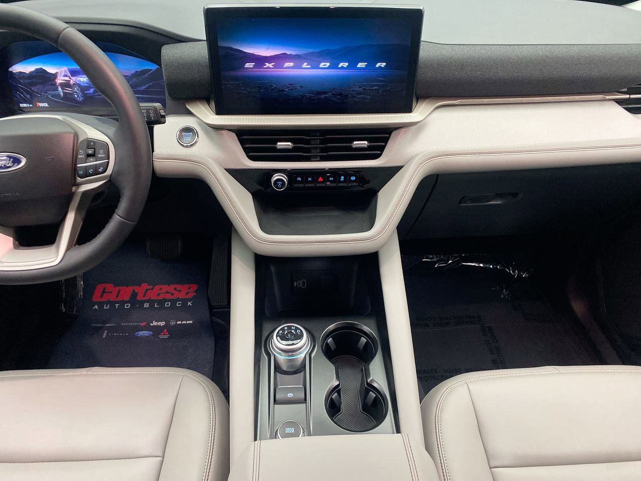 New 2026 Ford Explorer Active w/ Active Comfort Package AWD/4WD image 21