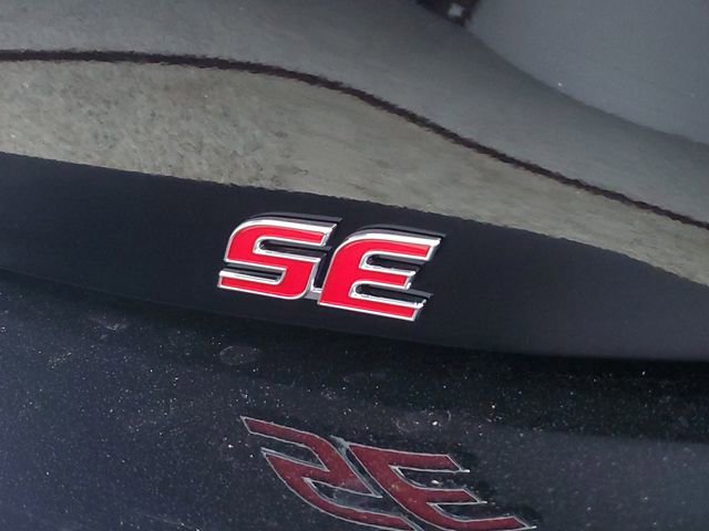 Used 2026 Toyota Corolla SE image 9