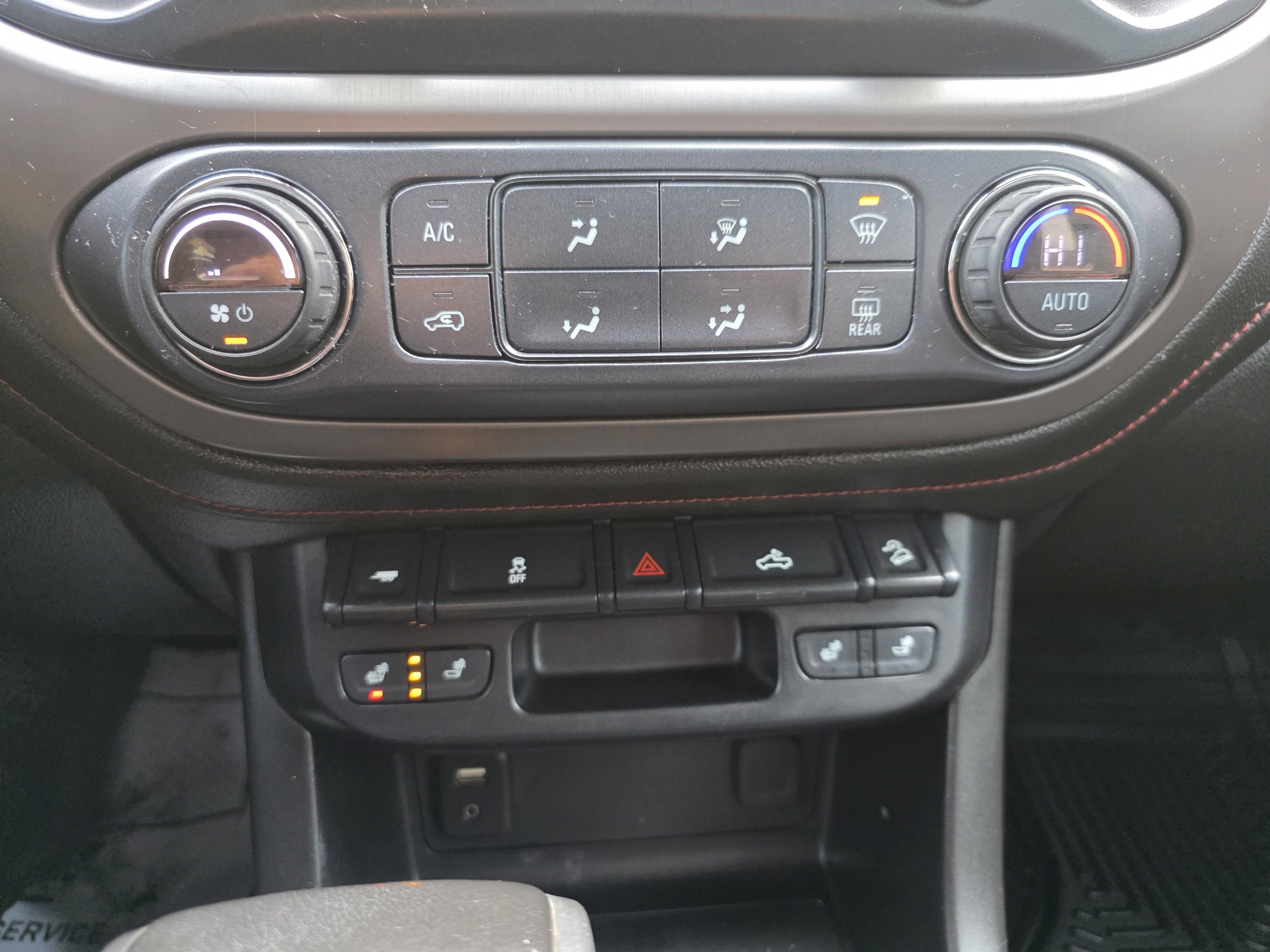 Used 2018 GMC Canyon All Terrain image 18