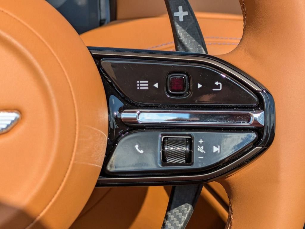 New 2025 Aston Martin DB12 Convertible image 20