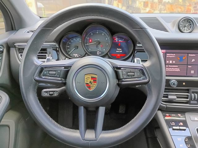 Used 2022 Porsche Macan AWD/4WD image 38