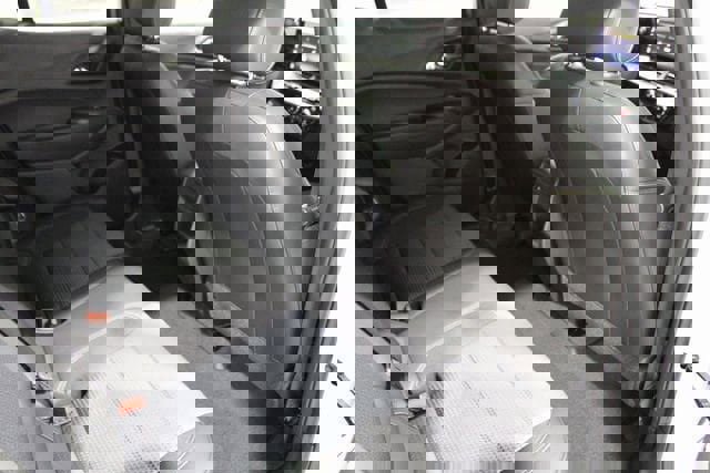 New 2026 Chevrolet Trax LT w/ Sunroof Package image 27