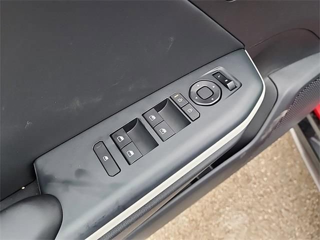 Certified 2025 Kia K4 GT-Line Turbo image 11