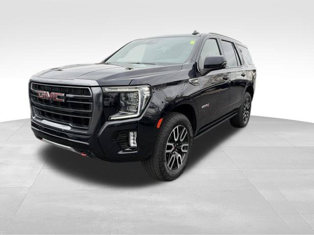 Used 2023 GMC Yukon AT4 w/ AT4 Premium Package AWD/4WD image 3