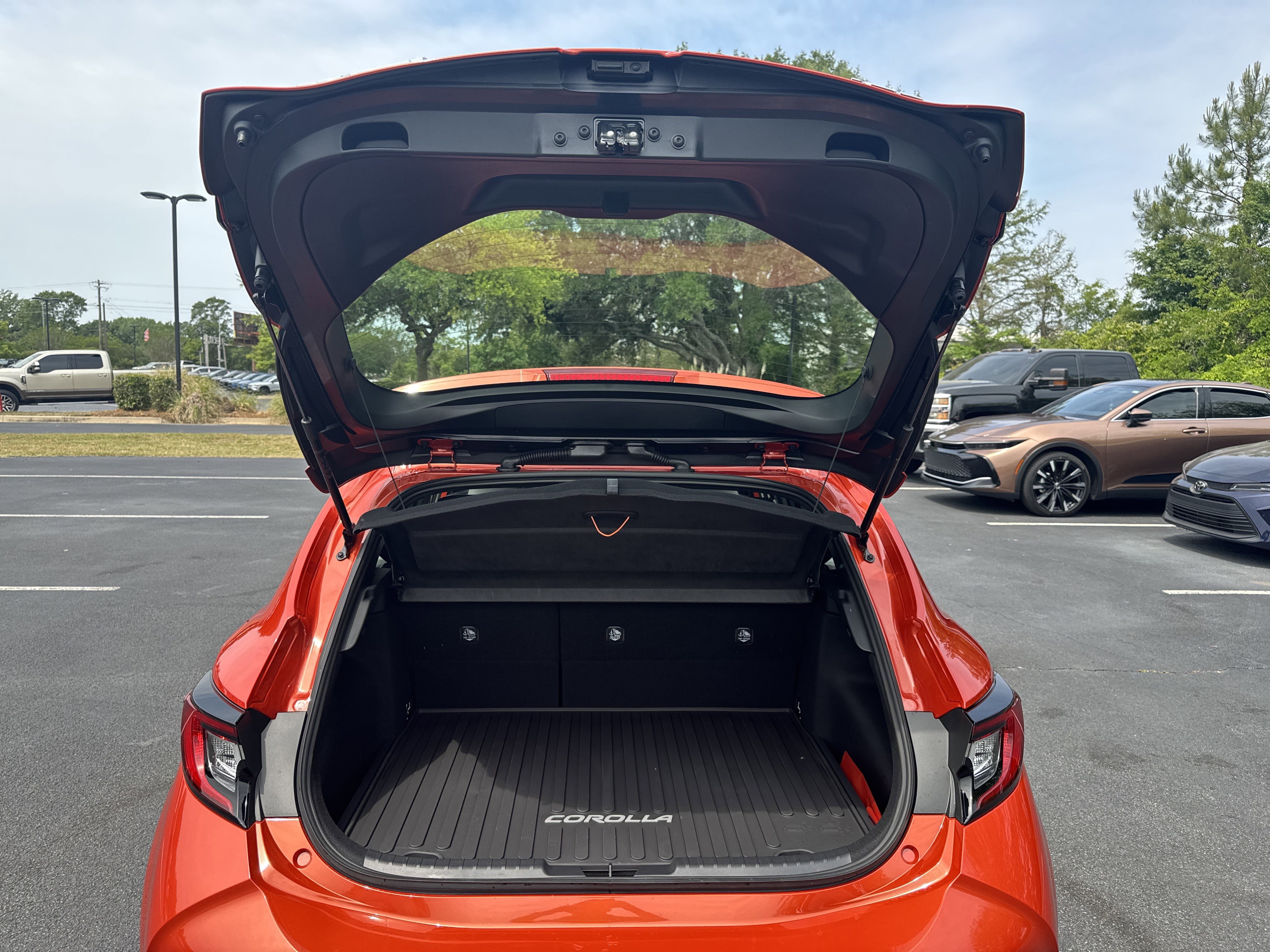 New 2026 Toyota Corolla XSE FWD image 28
