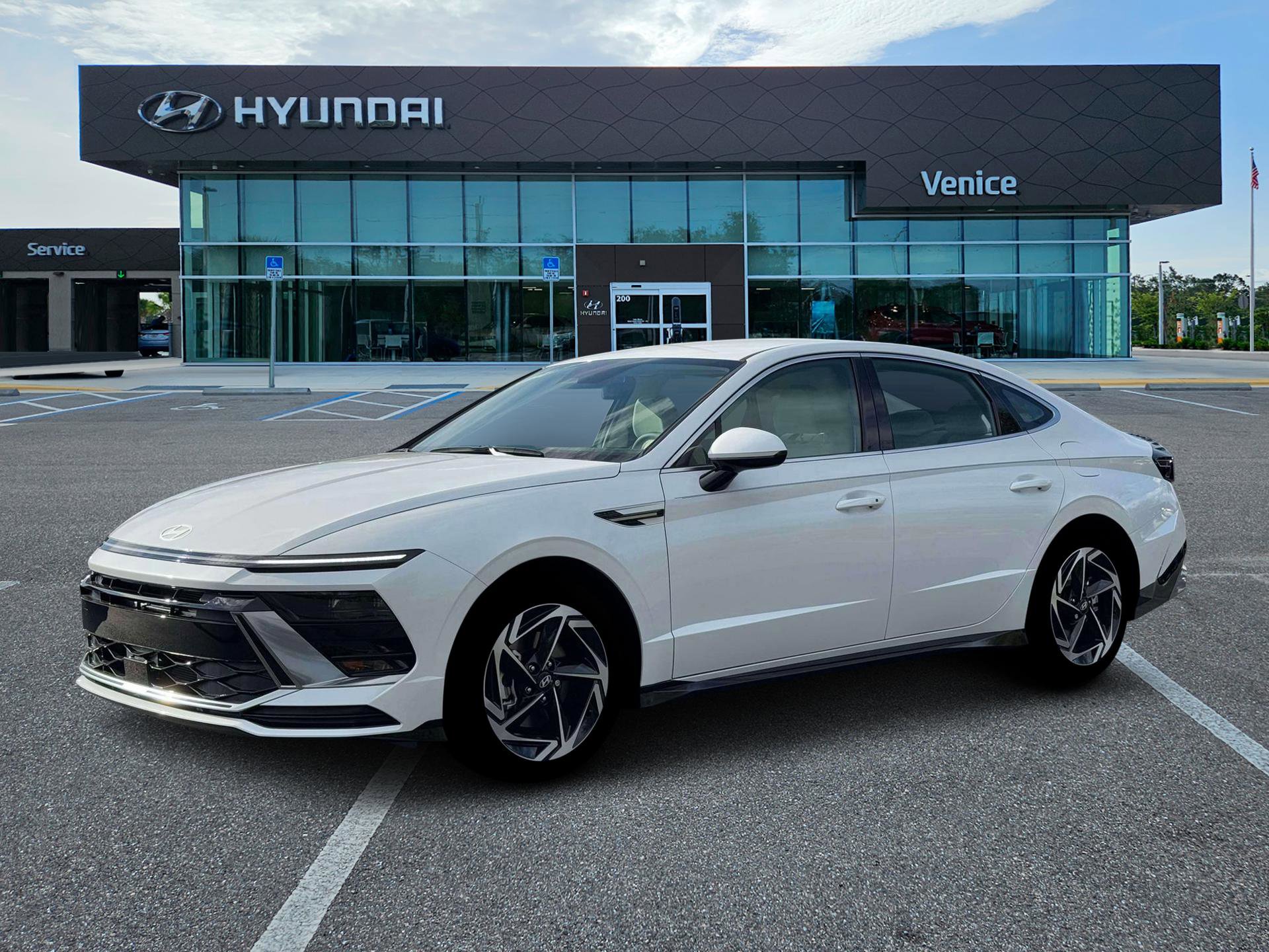 New 2026 Hyundai Sonata SEL FWD image 2