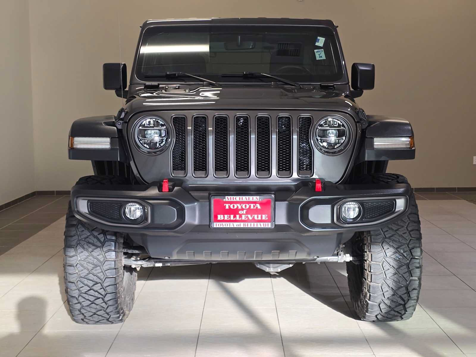 Used 2018 Jeep Wrangler Rubicon AWD/4WD image 6
