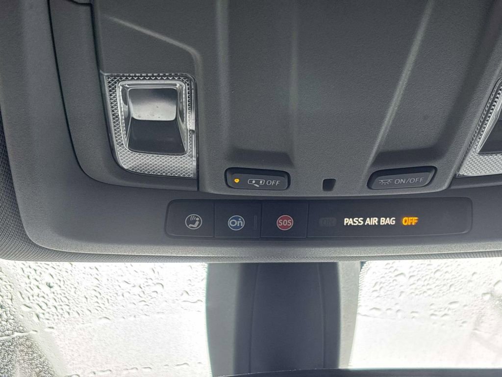 Used 2021 Chevrolet Silverado 1500 Custom image 26