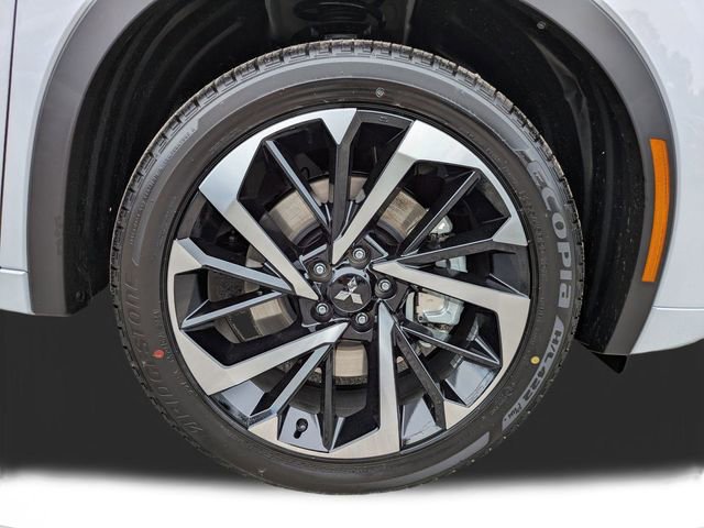 New 2025 Mitsubishi Outlander SEL image 13