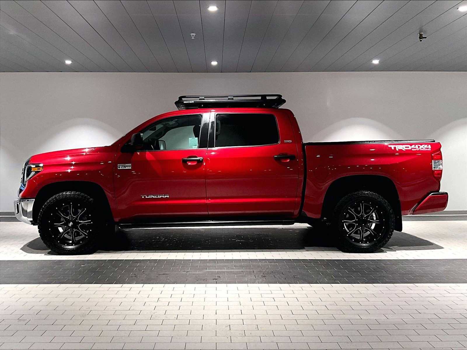 Used 2020 Toyota Tundra SR5 image 2