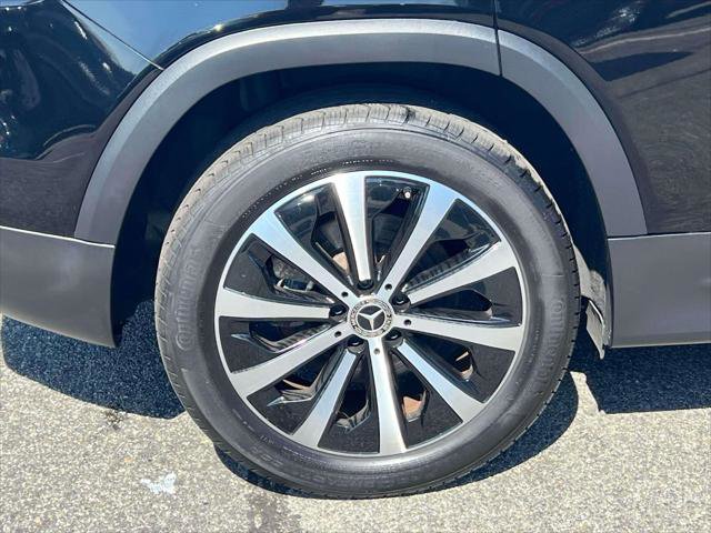 Used 2022 Mercedes-Benz GLB 250 4MATIC image 9