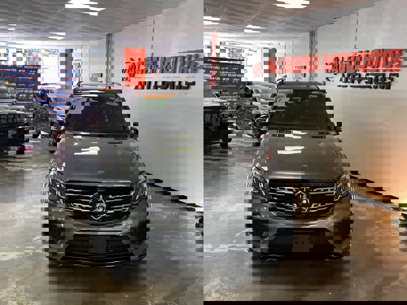 Used 2019 Mercedes-Benz GLS 550 4MATIC w/ Driver Assistance Package image 4