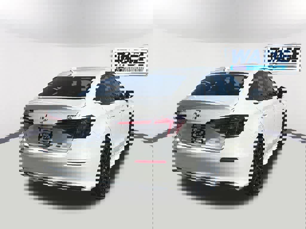 Used 2025 Honda Civic Sport image 5