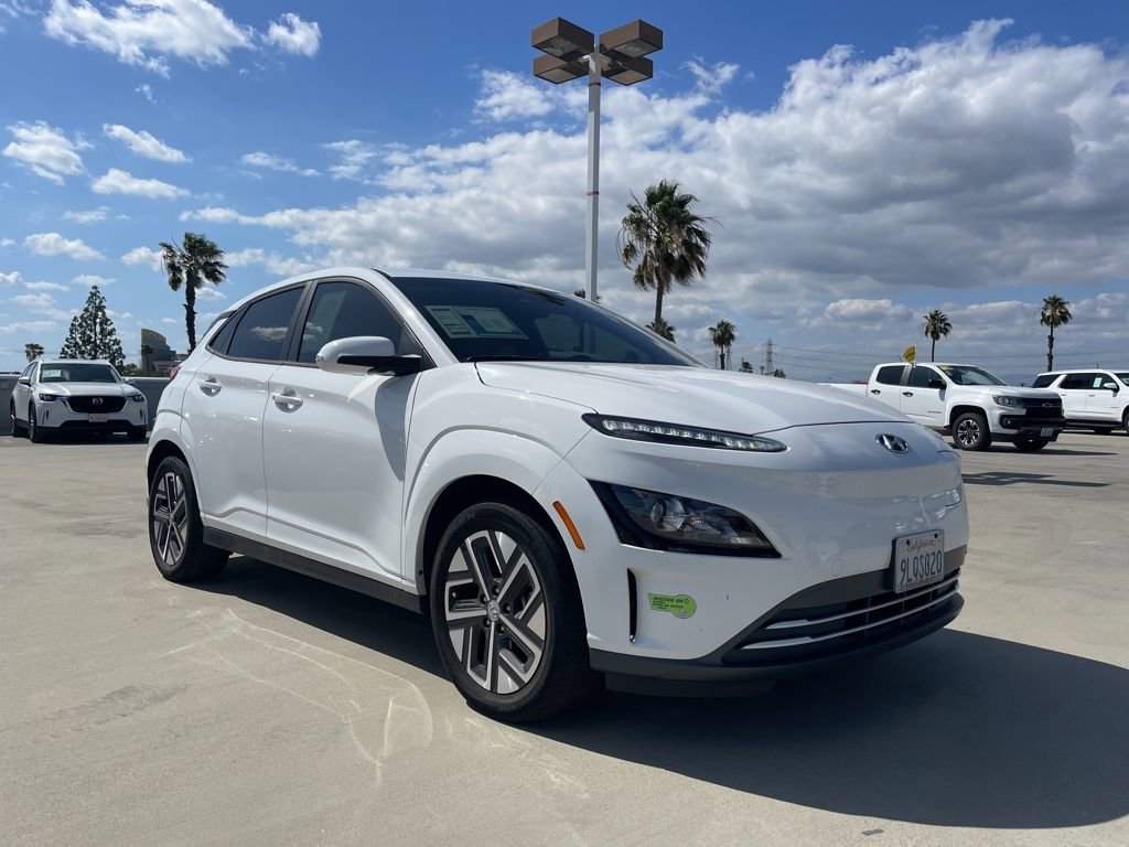 Used 2023 Hyundai Kona SE