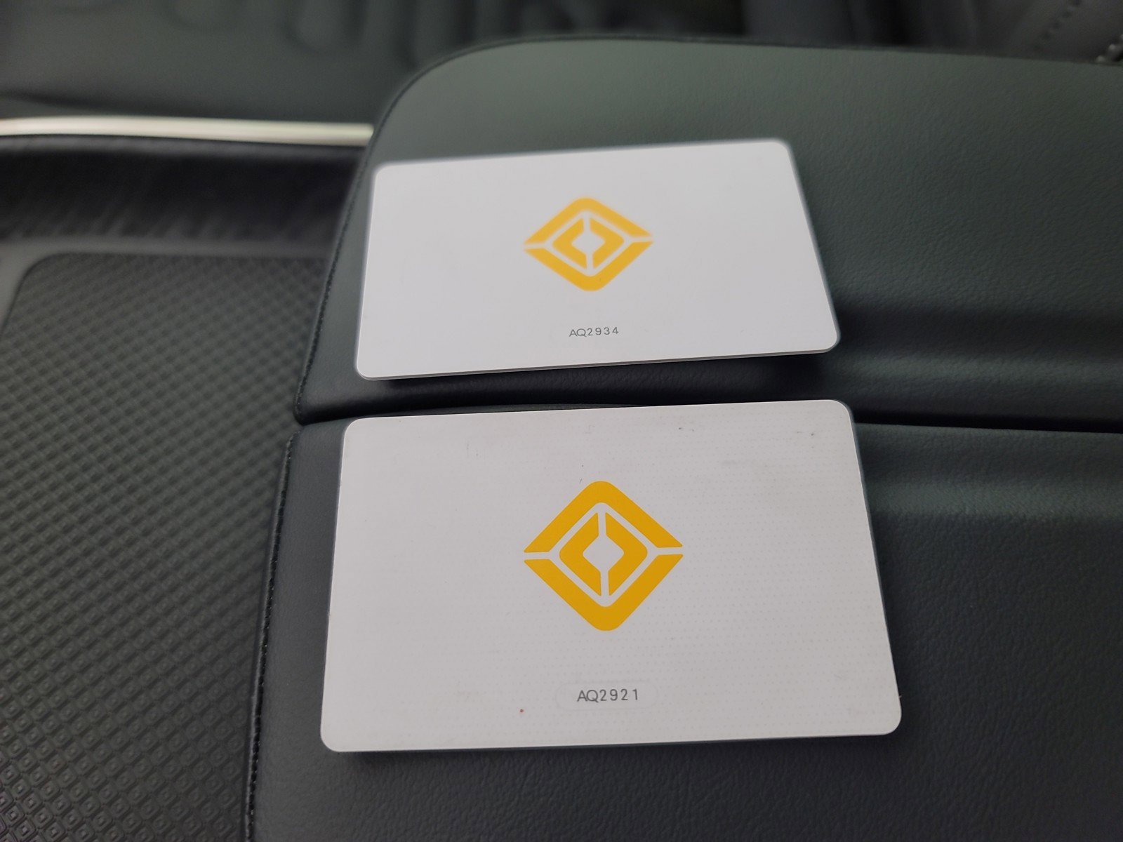 Used 2024 Rivian R1S Adventure image 31