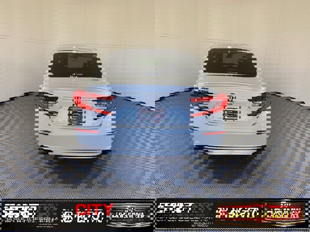 Used 2018 Honda Accord LX image 6