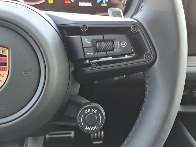New 2026 Porsche Cayenne GTS image 31