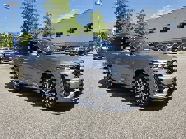 Used 2023 Cadillac XT6 Premium Luxury AWD/4WD image 7