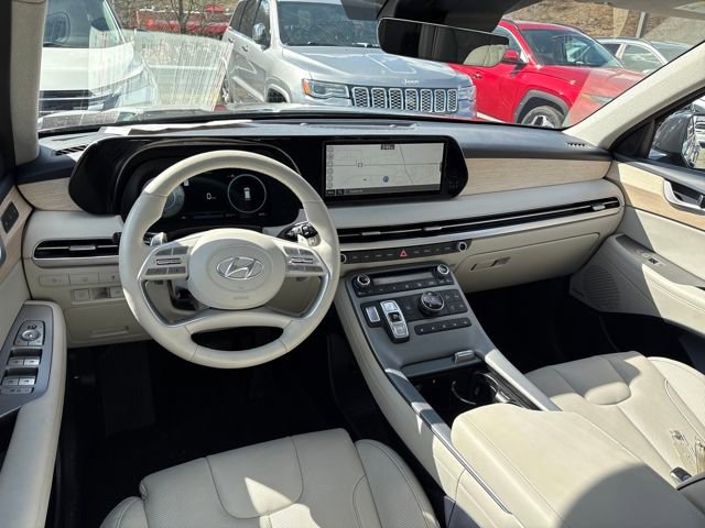 Used 2025 Hyundai Palisade Limited image 11