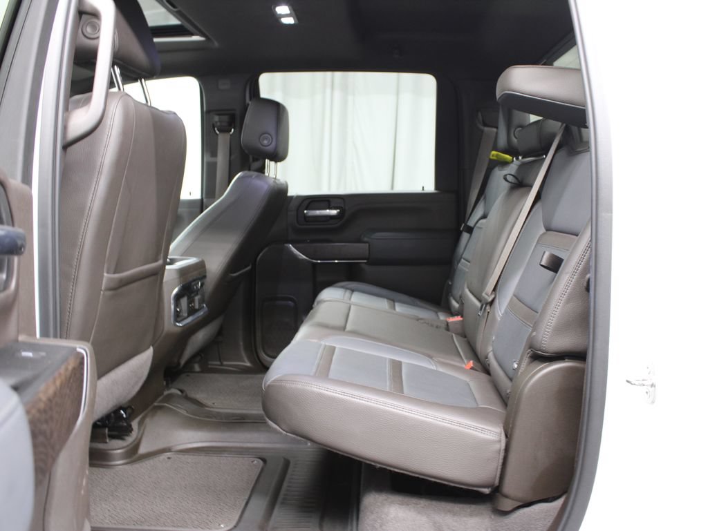Used 2023 GMC Sierra 3500 Denali AWD/4WD image 13