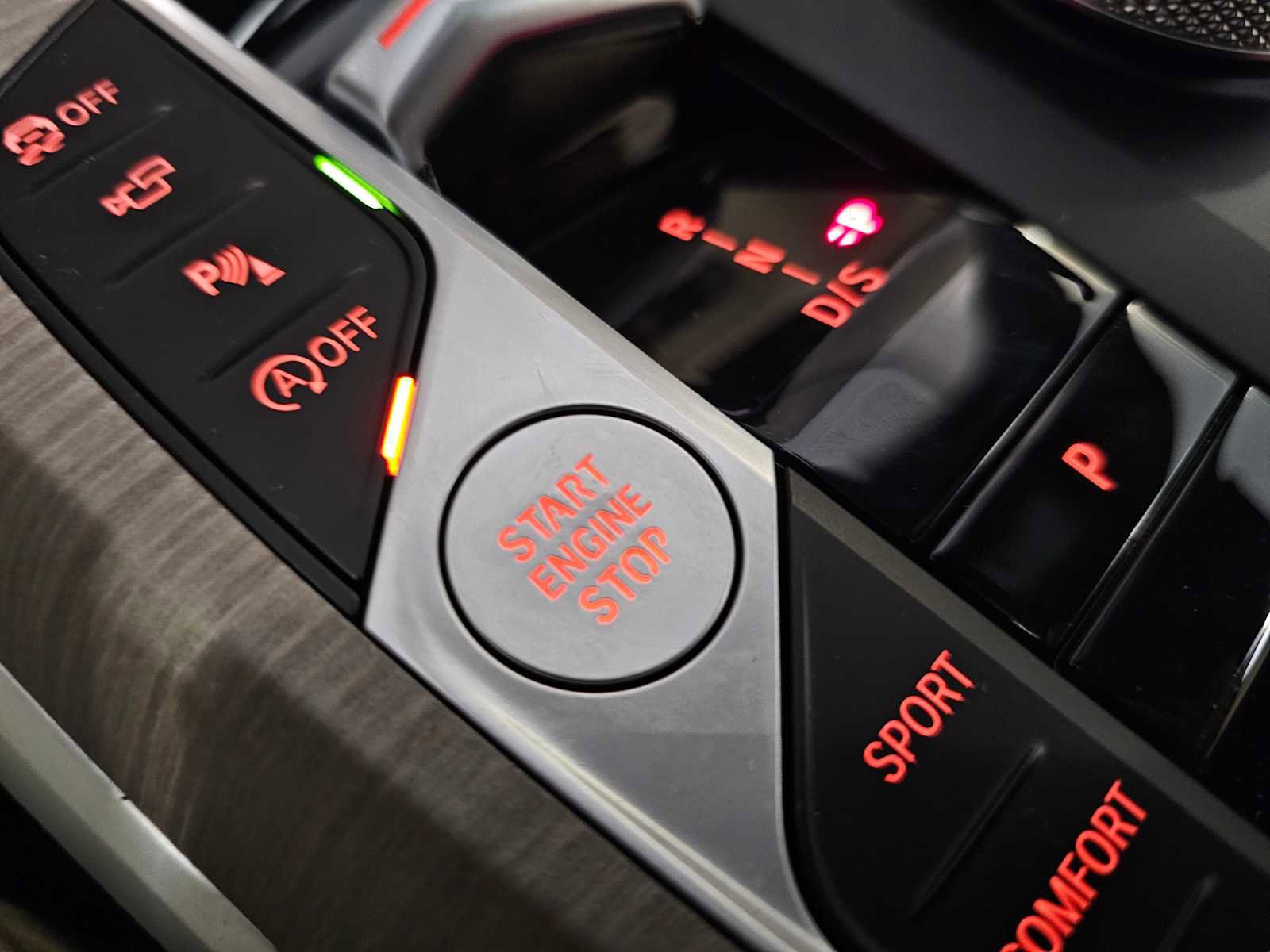 Used 2025 BMW 330i xDrive 330i xDrive w/ Premium Package image 29