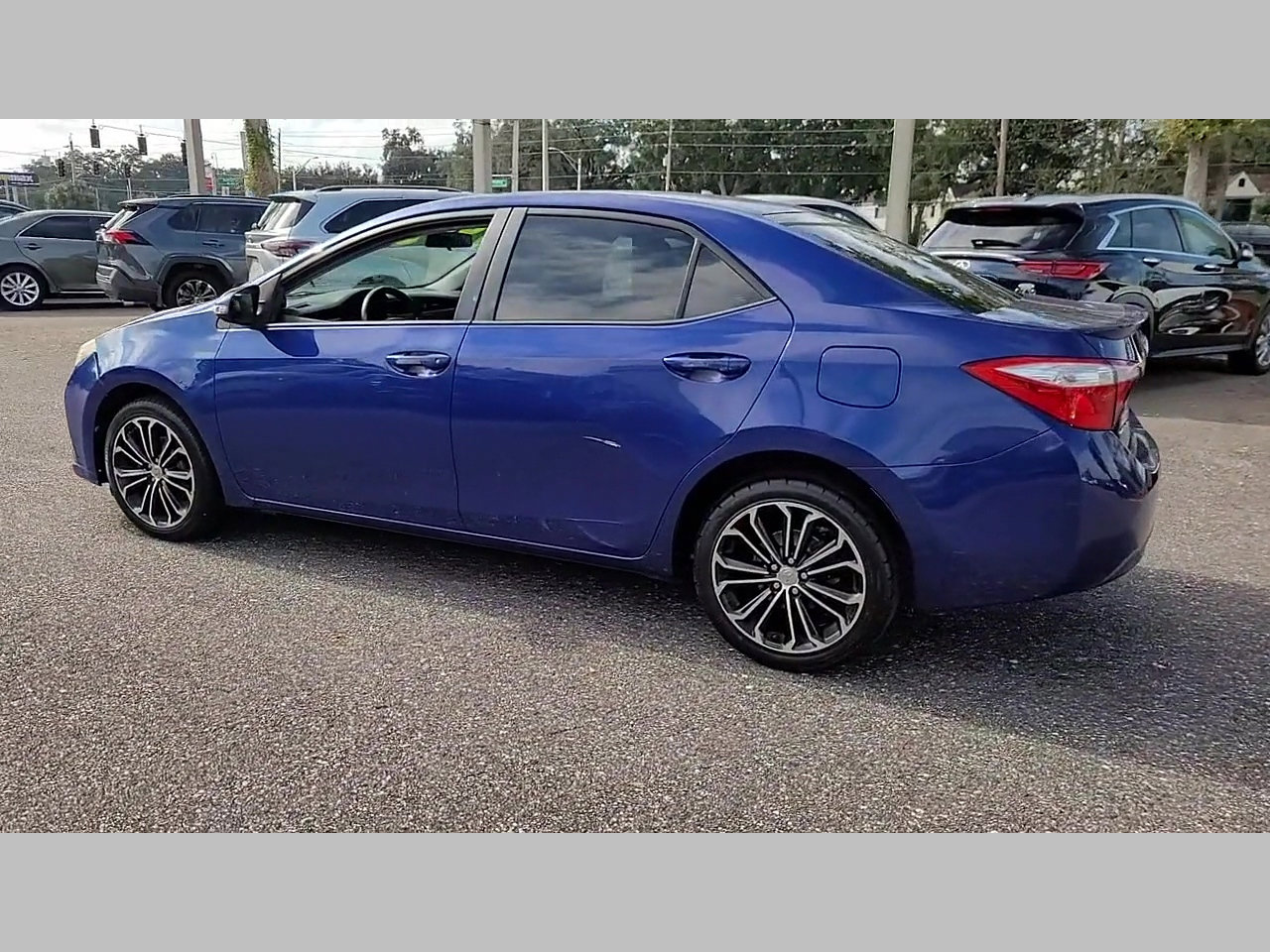 Used 2015 Toyota Corolla S image 17