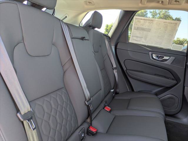 New 2026 Volvo XC60 B5 Plus w/ Climate Package PRO AWD/4WD image 13