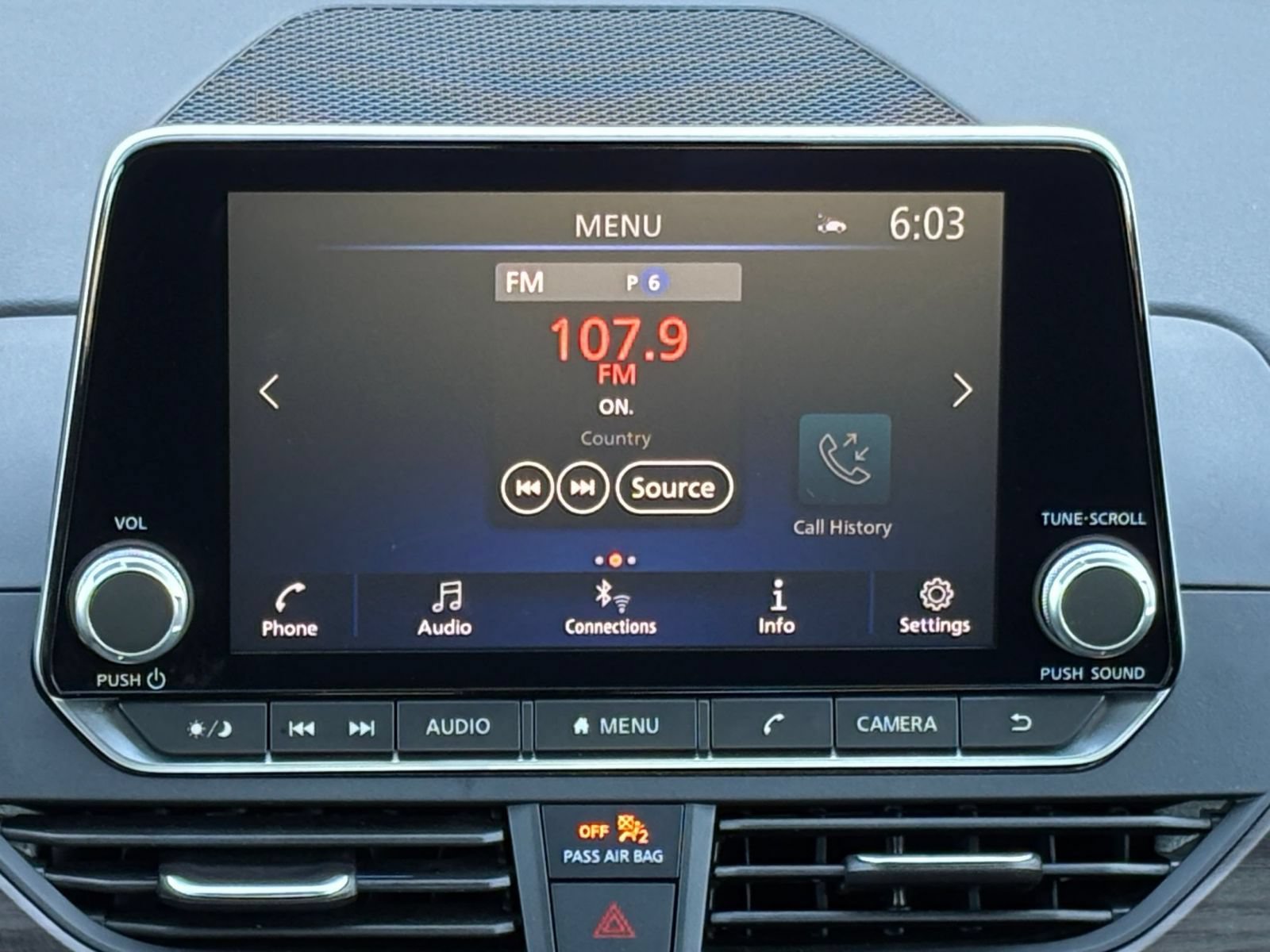 Used 2025 Nissan Altima 2.5 SV FWD image 20